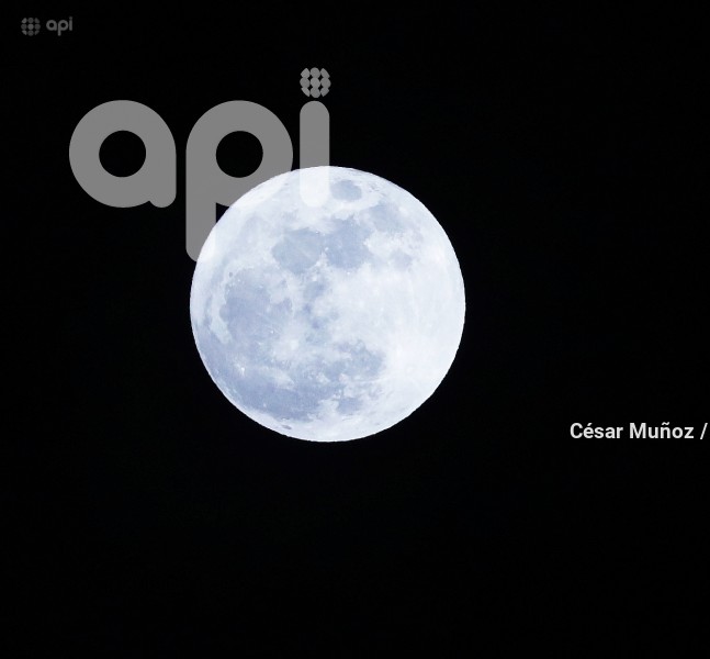 GYE-SUPERLUNA AZUL
