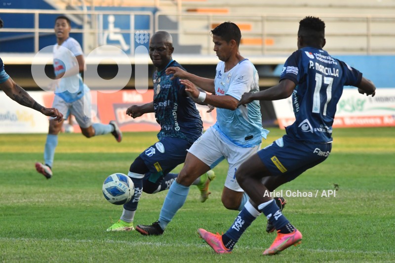 FBL-SERIE B-MANTA-MACARA