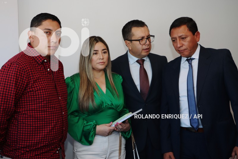UIO-CASO-LEON-TROYA-CORONEL-LUIS-ERAZO