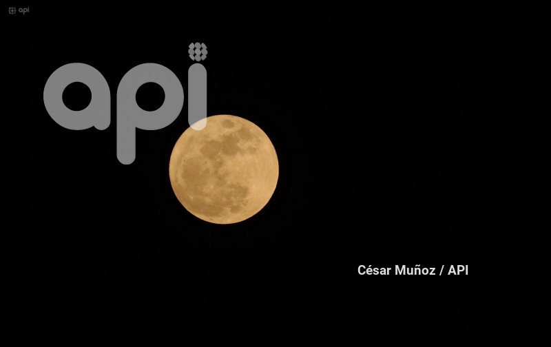 GYE-SUPERLUNA AZUL