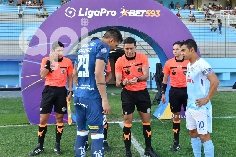 FBL-SERIE B-MANTA-MACARA