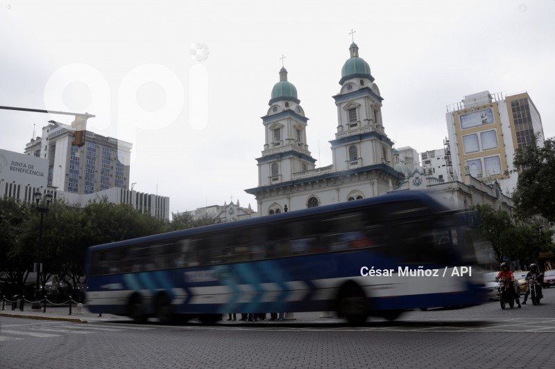 GYE-METROVIA-LICITACION