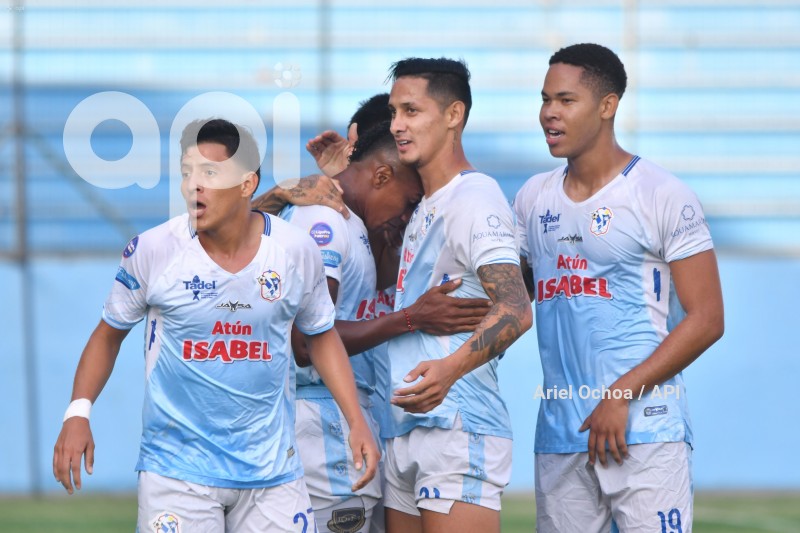FBL-SERIE B-MANTA-MACARA