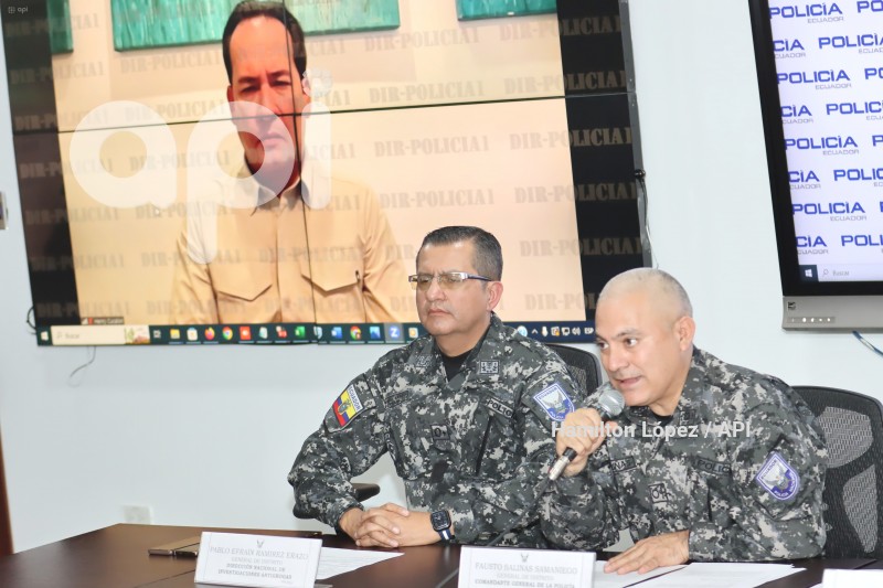 UIO COMANDANCIA POLICIA