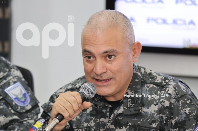 UIO COMANDANCIA POLICIA