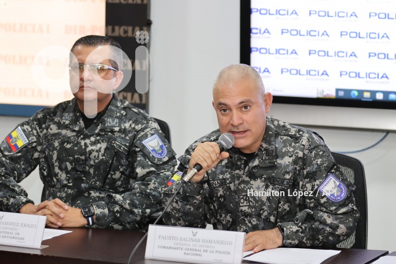 UIO COMANDANCIA POLICIA