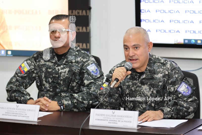 UIO COMANDANCIA POLICIA