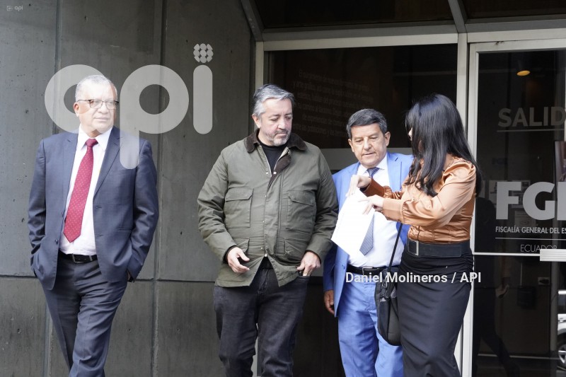 GARCIA DENUNCIA JUDICATURA