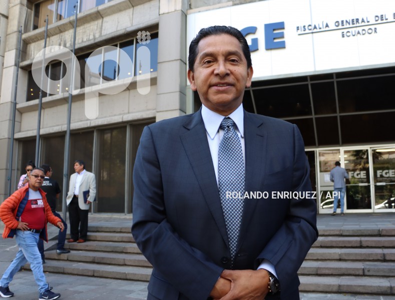 LUCIO-GUTIERREZ-FISCALIA-GENERAL-DENUNCIA-CNE