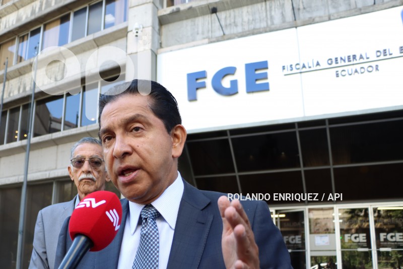 LUCIO-GUTIERREZ-FISCALIA-GENERAL-DENUNCIA-CNE