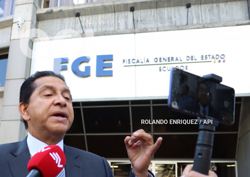 LUCIO-GUTIERREZ-FISCALIA-GENERAL-DENUNCIA-CNE