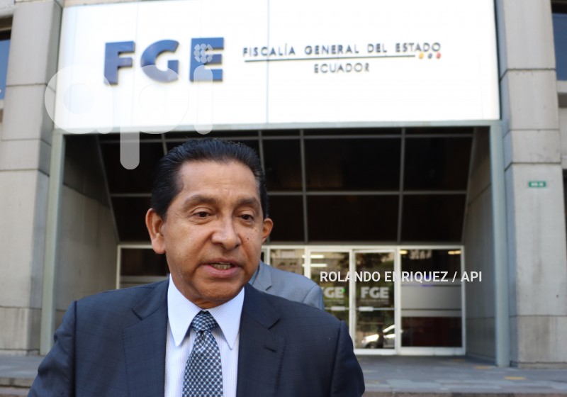 LUCIO-GUTIERREZ-FISCALIA-GENERAL-DENUNCIA-CNE