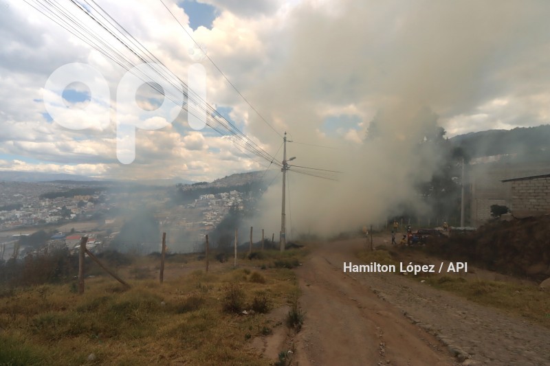 UIO INCENDIO NOROCCIDENTE