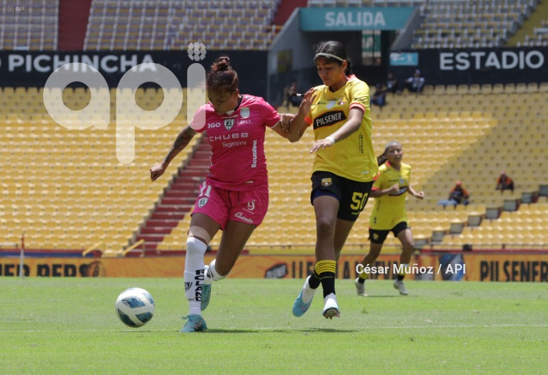 FBL-SUPERLIGA-BARCELONA-DRAGONAS