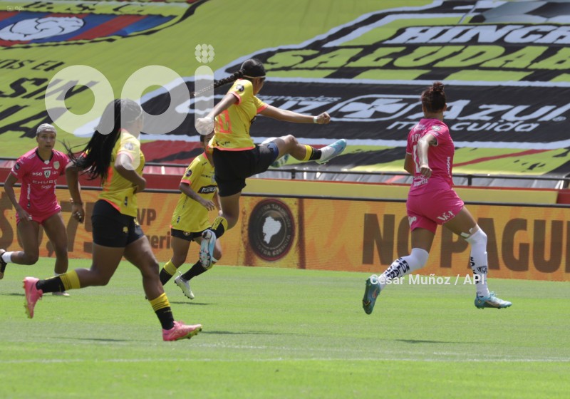 FBL-SUPERLIGA-BARCELONA-DRAGONAS