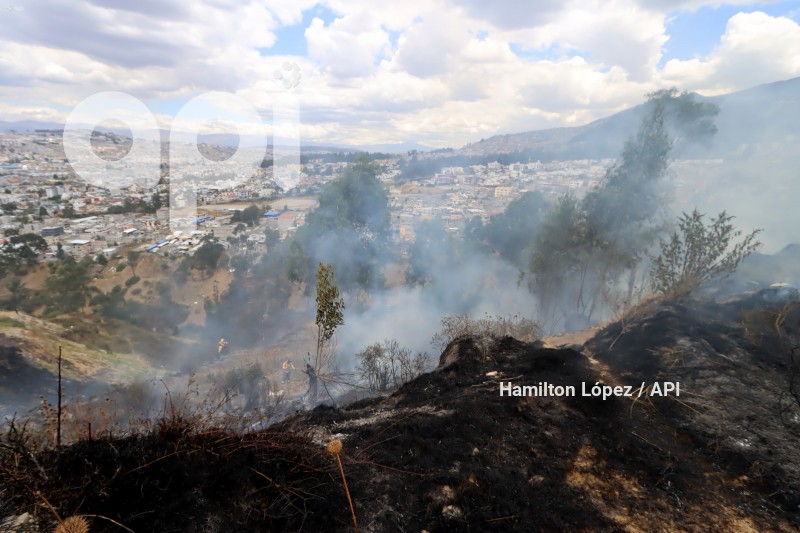 UIO INCENDIO NOROCCIDENTE