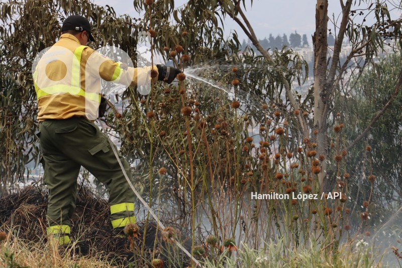 UIO INCENDIO NOROCCIDENTE