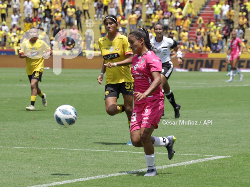 FBL-SUPERLIGA-BARCELONA-DRAGONAS