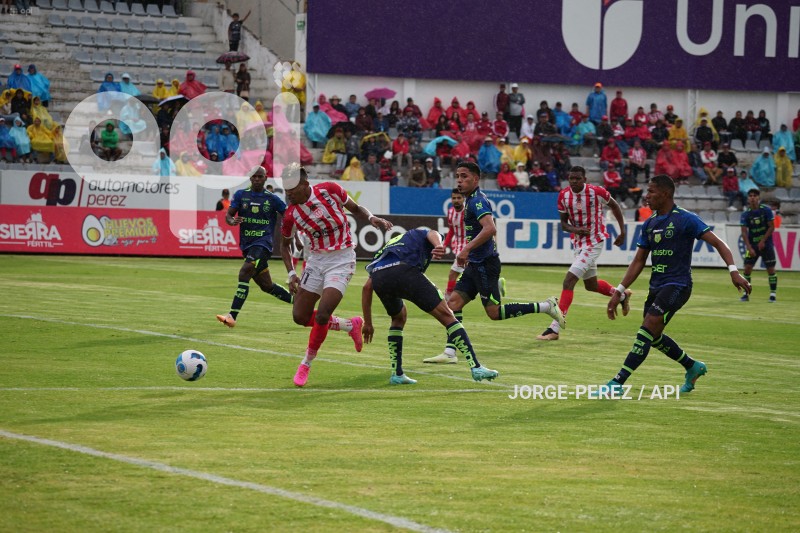 FBL-LIGA-PRO-BET593-TECNICO-GUALACEO