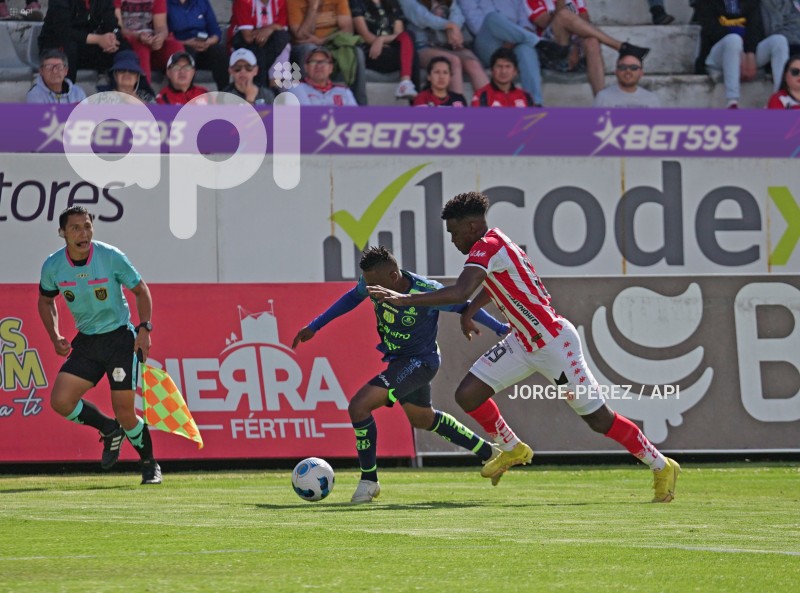 FBL-LIGA-PRO-BET593-TECNICO-GUALACEO