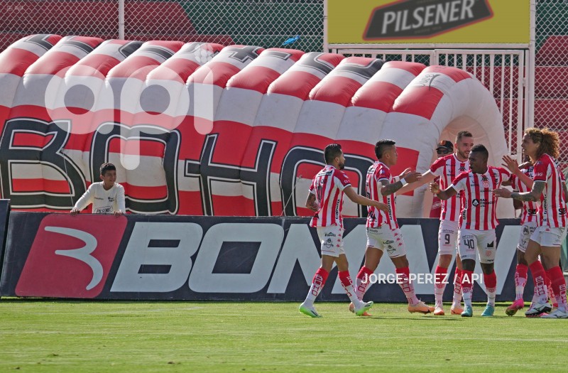 FBL-LIGA-PRO-BET593-TECNICO-GUALACEO