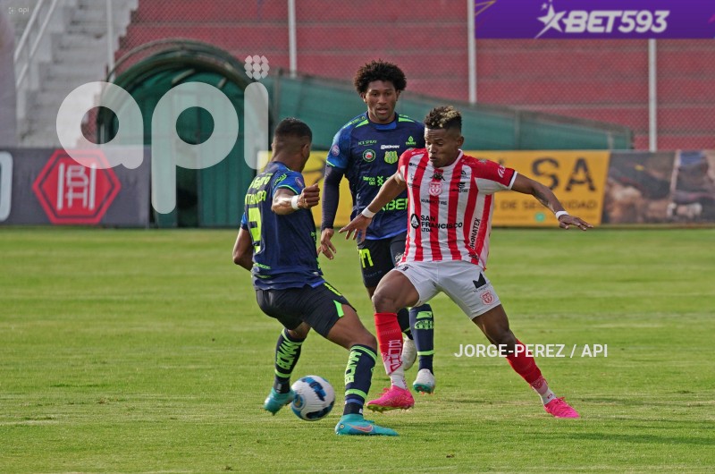 FBL-LIGA-PRO-BET593-TECNICO-GUALACEO