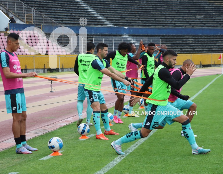 FBL-LIGAPRO-CUMBAYA-BARCELONA