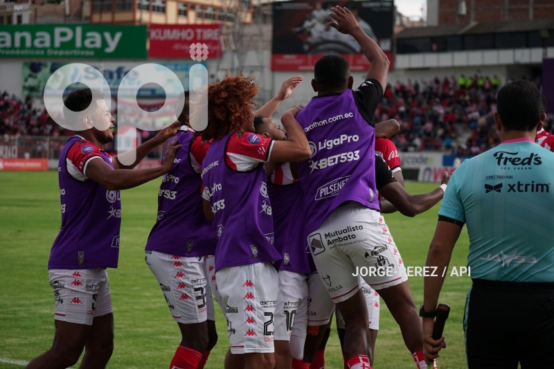 FBL-LIGA-PRO-BET593-TECNICO-GUALACEO