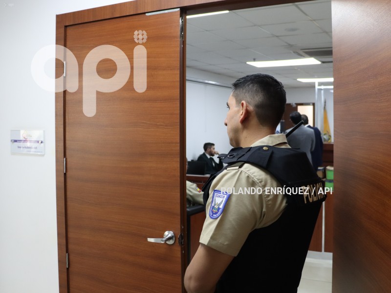 CASO-ISSPOL