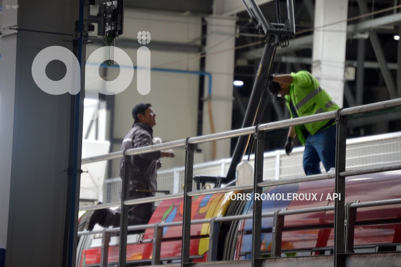 CUENCA-FIRMA CONTRATO REPUESTOS TRANVIA