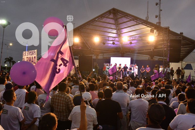 MANTA-DANIEL-NOBOA-CANDIDATO-PRESIDENTE