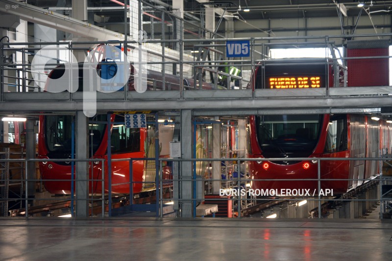 CUENCA-FIRMA CONTRATO REPUESTOS TRANVIA