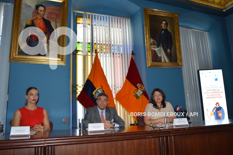 CUENCA-LANZAMIENTO TALLER VIOLENCIA-PARENTAL Y JUSTICIA TERAPEUT
