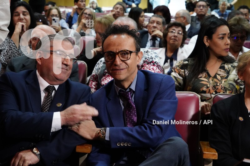 UNP HOMENAJE VILLAVICENCIO