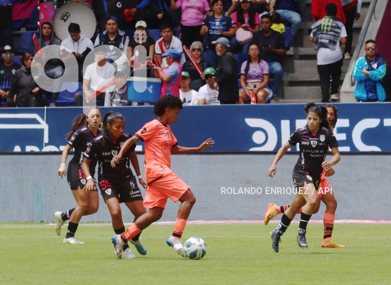 FBL-FINAL-SUPERLIGA-FEMENINA-DRAGONAS-BARCELONA