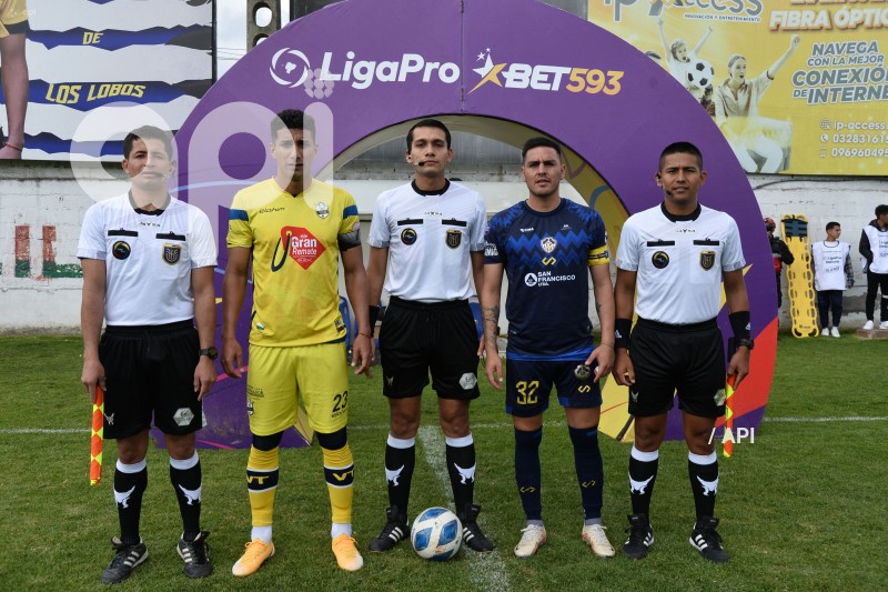 FBL-LIGA-PRO-BET593-SERIE-B-CHACARITAS-VARGAS-TORRES-