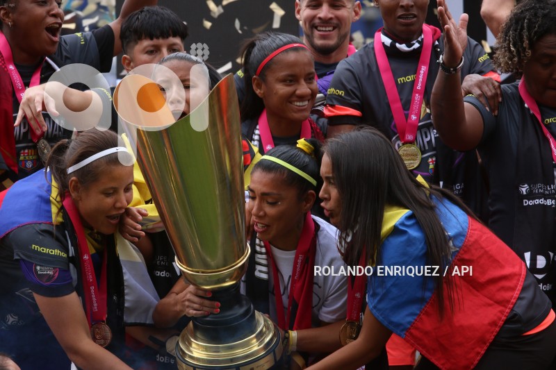FBL-FINAL-SUPERLIGA-FEMENINA-DRAGONAS-BARCELONA