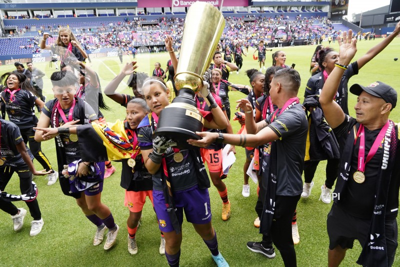 FBL SUPERFEM FINAL DRAGONAS BARCELONA