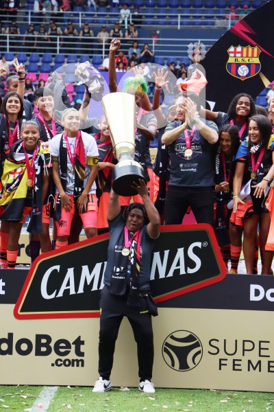 FBL-FINAL-SUPERLIGA-FEMENINA-DRAGONAS-BARCELONA