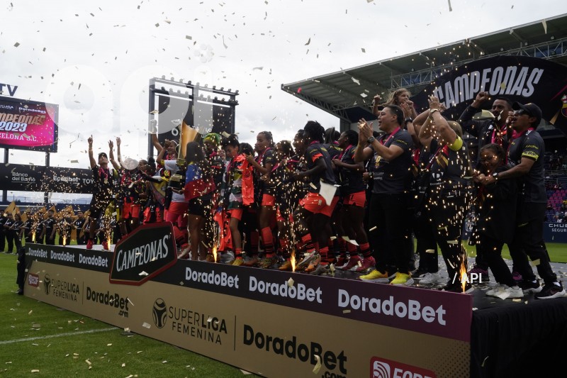 FBL SUPERFEM FINAL DRAGONAS BARCELONA