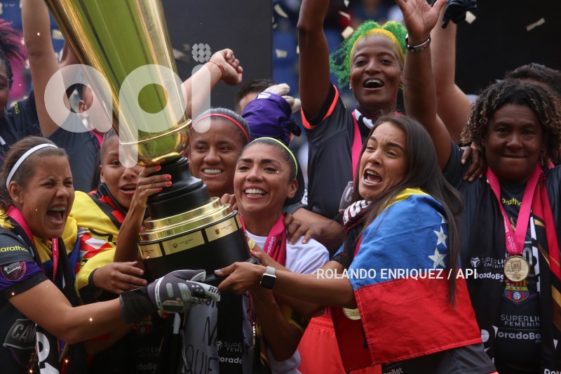 FBL-FINAL-SUPERLIGA-FEMENINA-DRAGONAS-BARCELONA
