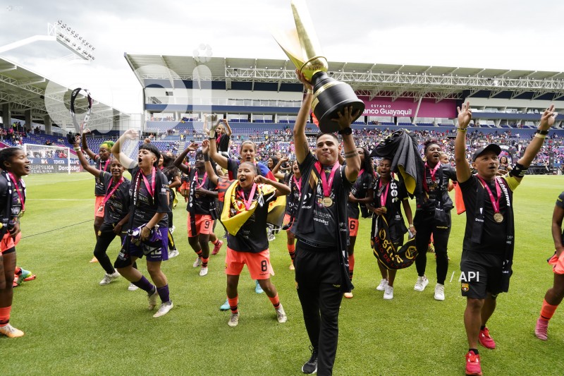 FBL SUPERFEM FINAL DRAGONAS BARCELONA