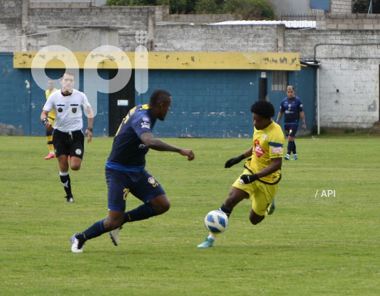 FBL-LIGA-PRO-BET593-SERIE-B-CHACARITAS-VARGAS-TORRES-