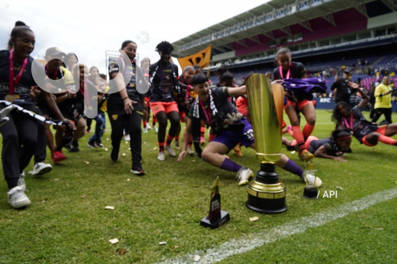 FBL SUPERFEM FINAL DRAGONAS BARCELONA