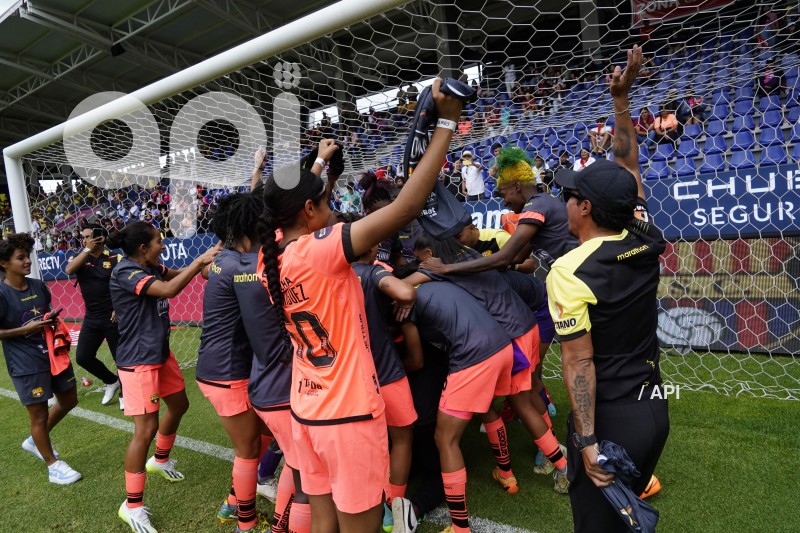 FBL SUPERFEM FINAL DRAGONAS BARCELONA