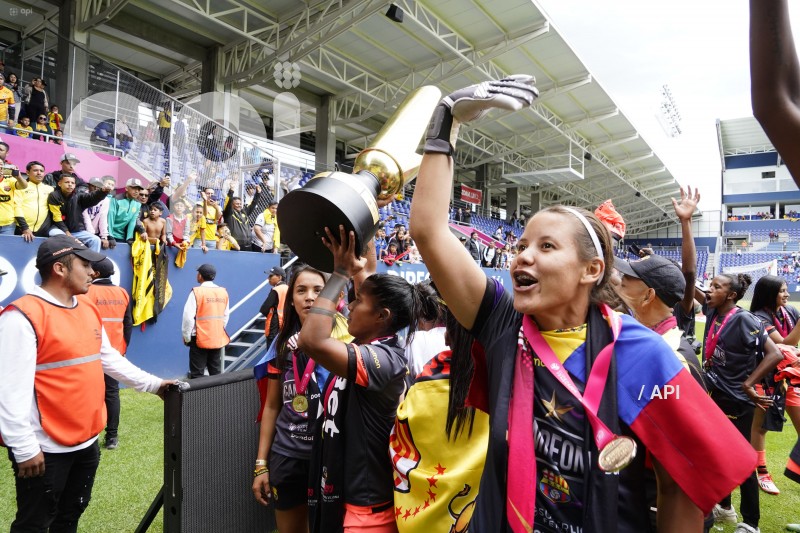 FBL SUPERFEM FINAL DRAGONAS BARCELONA