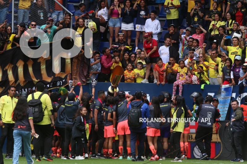 FBL-FINAL-SUPERLIGA-FEMENINA-DRAGONAS-BARCELONA