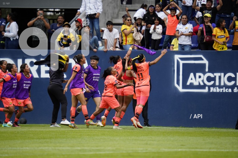 FBL SUPERFEM FINAL DRAGONAS BARCELONA