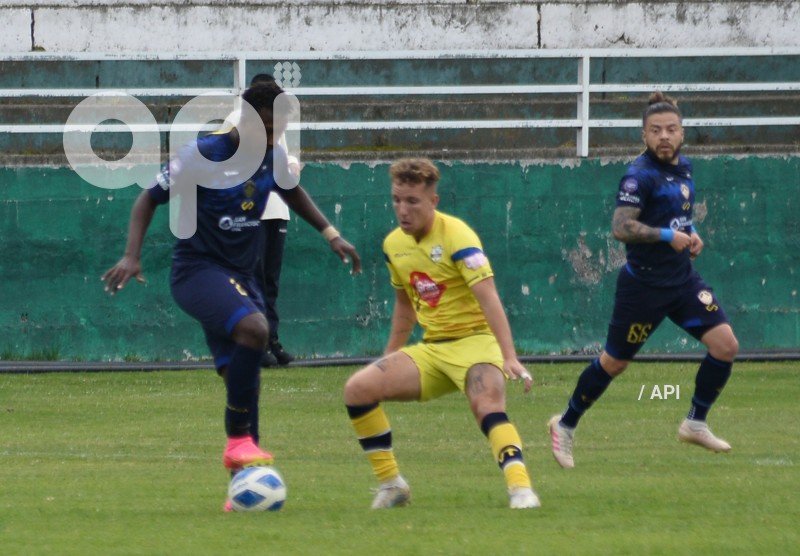 FBL-LIGA-PRO-BET593-SERIE-B-CHACARITAS-VARGAS-TORRES-