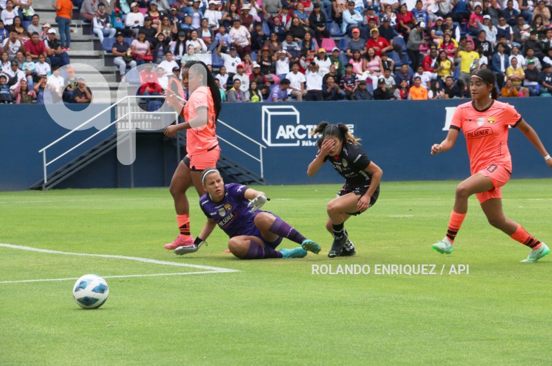 FBL-FINAL-SUPERLIGA-FEMENINA-DRAGONAS-BARCELONA